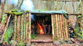 Bushcraft Shelter with Fireplace  Moss and wooden wall, Survival Winter Camping in the  Wild, Diy