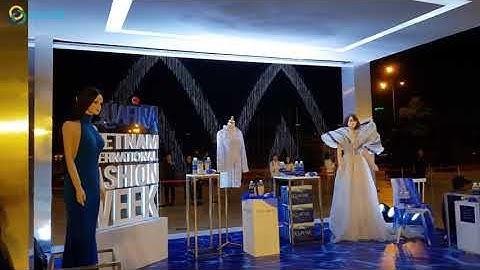 Màn nước nghệ thuật Aquafina Crescent More Quận 7 | Union JSCO