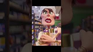 Deable Me 4 Lucys Hair Mishap Turns Into A Grocery Store Chase