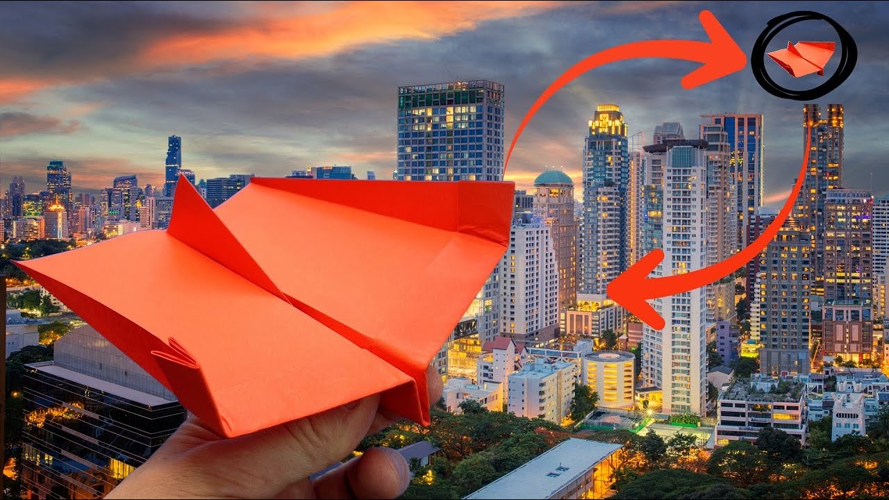 Vliegtuig Vouwen Papieren vliegtuig dat terugkeert als Boomerang