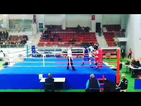 Türkiye Gençler Boks Şampiyonası 2017 (mavi köşe) Yunus Emre  Elgün / Erzincan