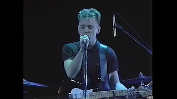 New Order - Live In Tokyo HD (Koseinenkin Hall, Tokyo, Japan, 02.05.85.)