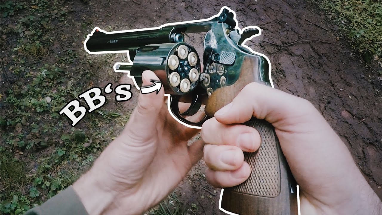 Playing the most Realistic Airsoft Revolver in CQB !!! 