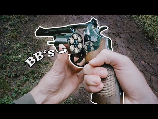 Playing the most Realistic Airsoft Revolver in CQB !!! 