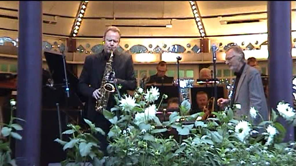 Watch Bobo Moreno - Hard To Handle on YouTube Watch Bobo Moreno - Hard To Handle on YouTube
