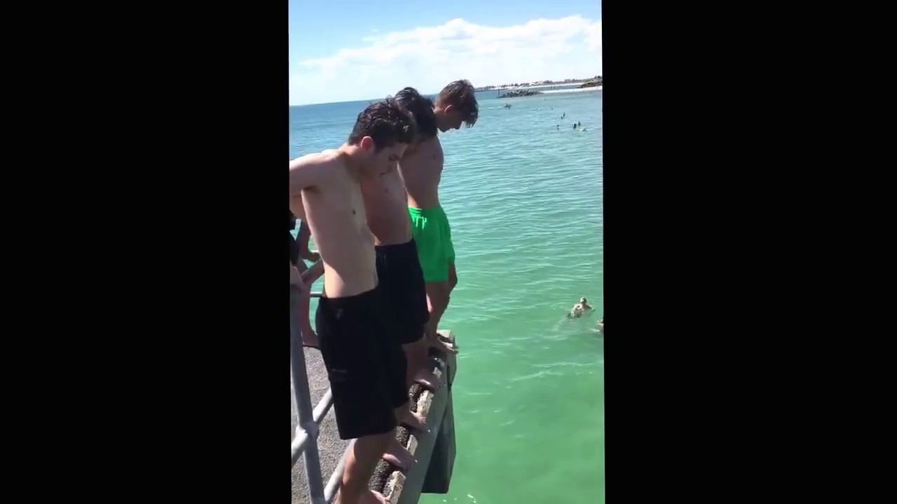 Glenelg jetty jumping YouTube