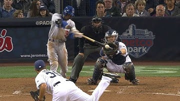 LAD@SD: Gordon smacks an RBI double to center field