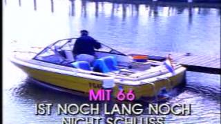 Video thumbnail of "MIT 66 JAHREN - Udo Jürgens (Karaoke)"