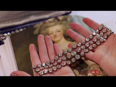 Marie Antoinette's diamond jewels up for sale at auction (Global) - BBC News - 9th November 2021
