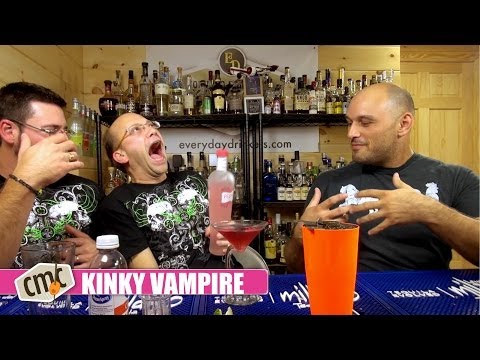 halloween-cocktail:-the-kinky-vampire,-with-kinky-liqueur!