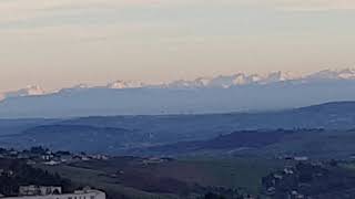 Tarare 69170 Rhône Francemagnifique Vue Sur La Chaîne Des Alpes. Vidéo Filmée Le 08 12 2019 .