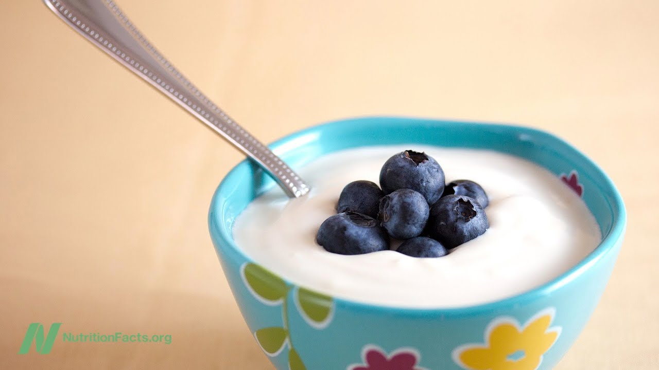 Benefits of Blueberries for Blood Pressure May Be Blocked by Yogurt YouTube