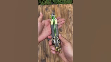 which one do you like?#apex #heirloom #octane #wingman #wraith #lifeline