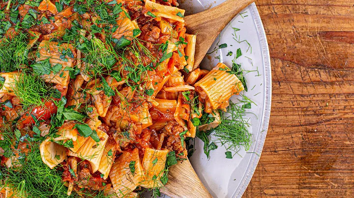 How To Make Hot and Sweet Sausage Ragu with Rosema...