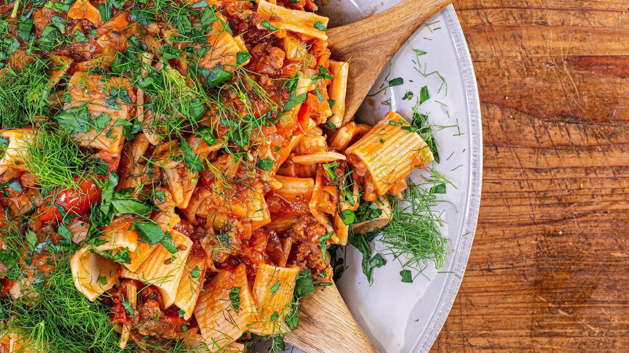 How To Make Hot and Sweet Sausage Ragu with Rosemary and Pecorino By Rachael | Rachael Ray Show