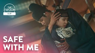 Rowoon swoops Park Eun-bin safely into his arms | The King’s Affection Ep 5 [ENG SUB]