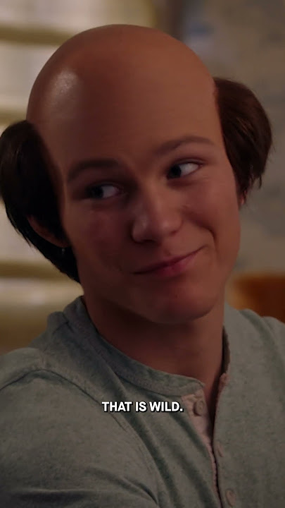 Alternate Universe Sheldon is normal? 🌎 #YoungSheldon | TBS