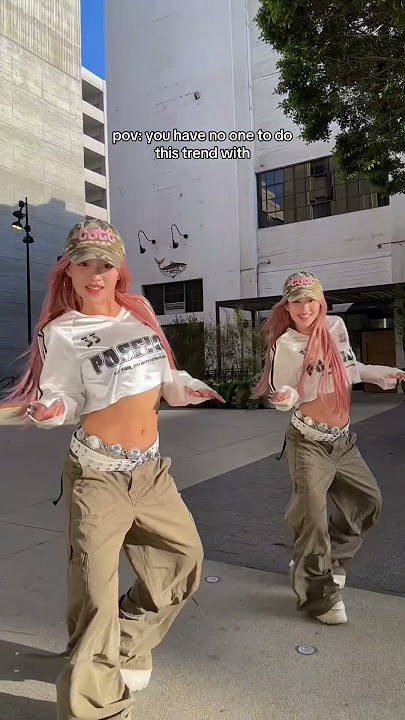 'shake it to the max' dance trend