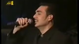 Video thumbnail of "Notis Sfakianakis-Δεν θα πας πουθενά-Βήμα μην κάνεις βήμα (Live στο Γκάζι 1996)"
