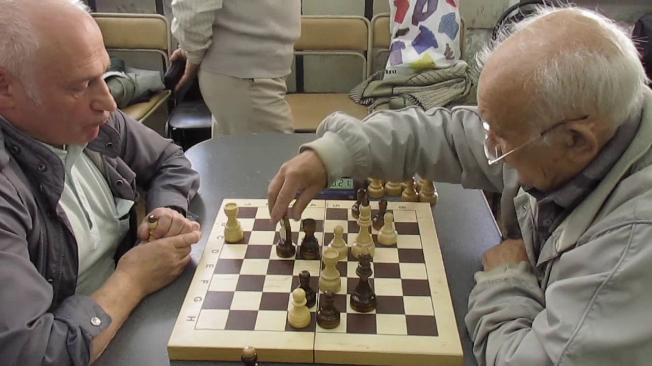 Турнир 2015 08 02.   Нарезка моментов наиболее важных партий и награждение