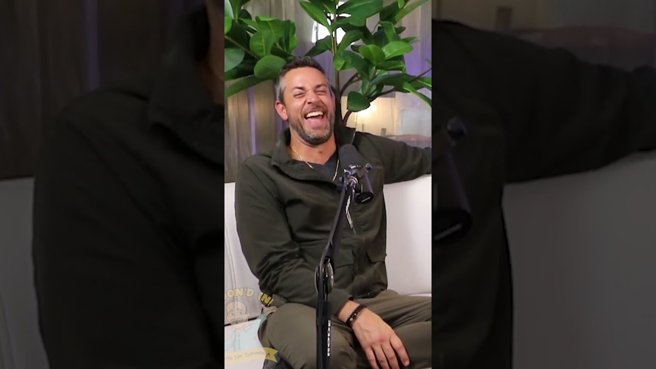 Закари Ливай хочет перезапустить «Чёрного Плаща»