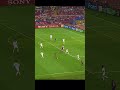 How Did Messi Score a HEADER Against Man United?! 🤯🐐 #football #barcatopgoals #messi #fifa #barca