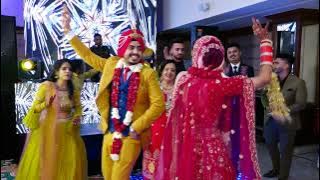 Bride Groom Surprise Dance Perfomace/ Sun Sohniye/Ranjit Bawa, Nimrat Khaira,Tarsem Jassar/#shorts#