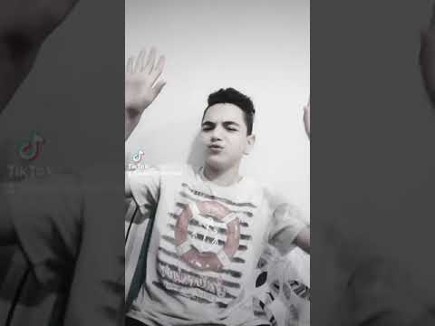 القلب شايل بيموت الناس فكراني مبسوط وخاربها