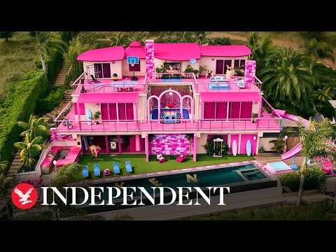 Video: Casa modernă pentru Barbie, care pare a fi inspirată de Miniio de IKEA