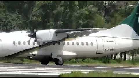 ATR landing at gilgit airport