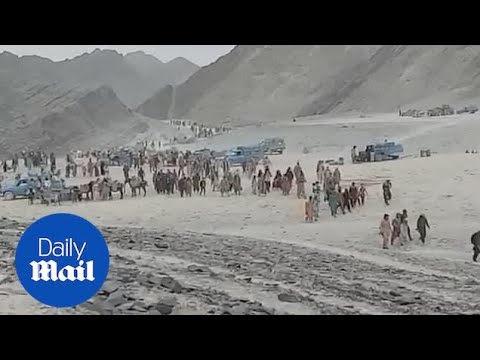 Afghans flee en masse as Taliban regime takes hold