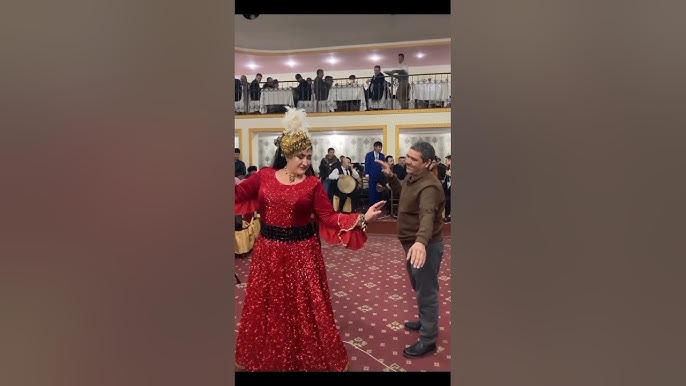 Er-xotinlarning josuslik bilan jinsiy aloqasini onlayn tomosha qiling