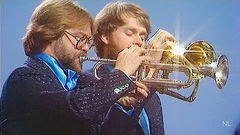 JAMES LAST - Medley: Don't Stop 'Til You Get Enough / Rise / Pop Music (From The ZDF "Starparade")