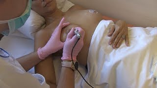 La micropigmentación, una técnica que mejora la vida tras el cáncer de mama