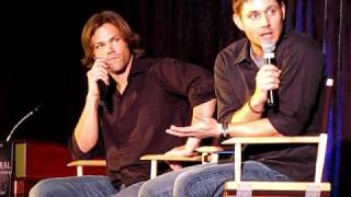 Jared and Jensen talk about the TV Guide cover at LACon 2011