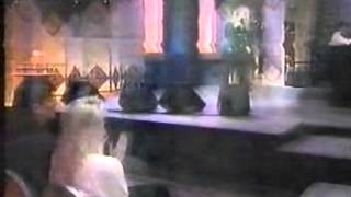 Bonnie Tyler - Fools Lullaby - Norwegien TV - Soccer Party - 1992