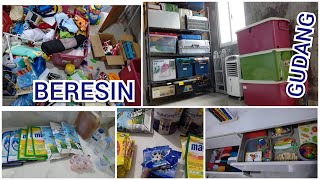 Tips Merapikan Gudang , Decluttering Mainan anak, Memilah Sampah || Clean With Me