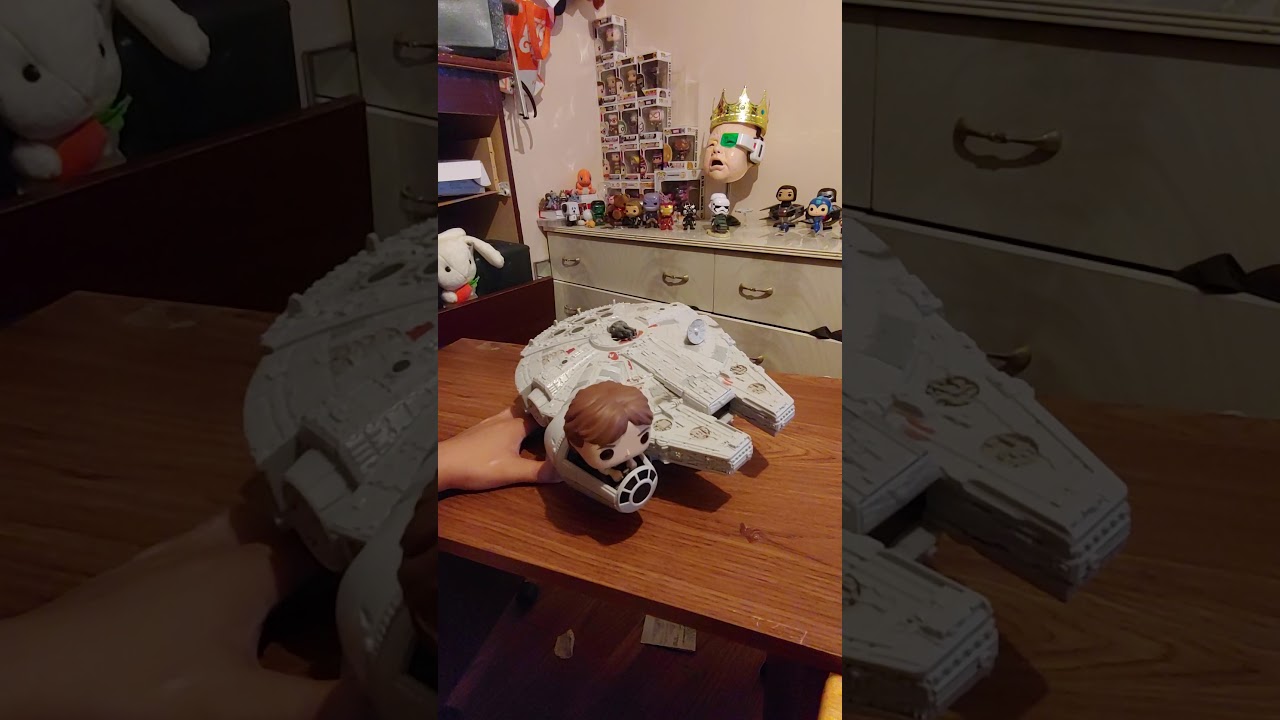 Star Wars MILLENIUM FALCON FUNKO POP! 13