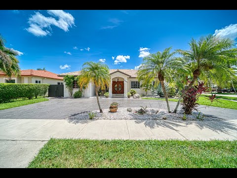 17453 NW 87th Pl, Hialeah, FL home video tour