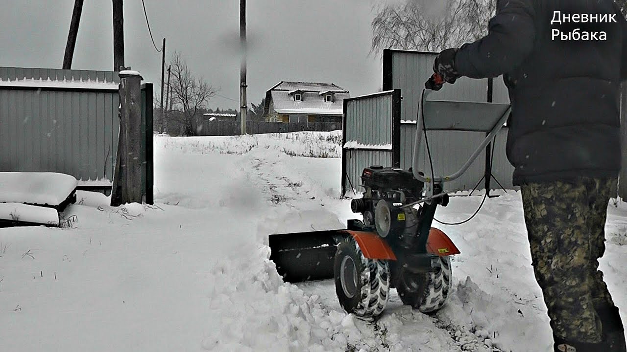 УБОРКА СНЕГА МОТОБЛОКОМ. ТЕСТ ОТВАЛА ДЛЯ ЧИСТКИ СНЕГА НА МОТОБЛОКЕ 7 Л .