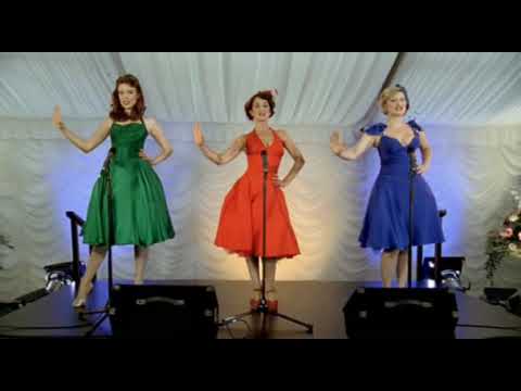 Spooky - Puppini Sisters Live! Christmas Special