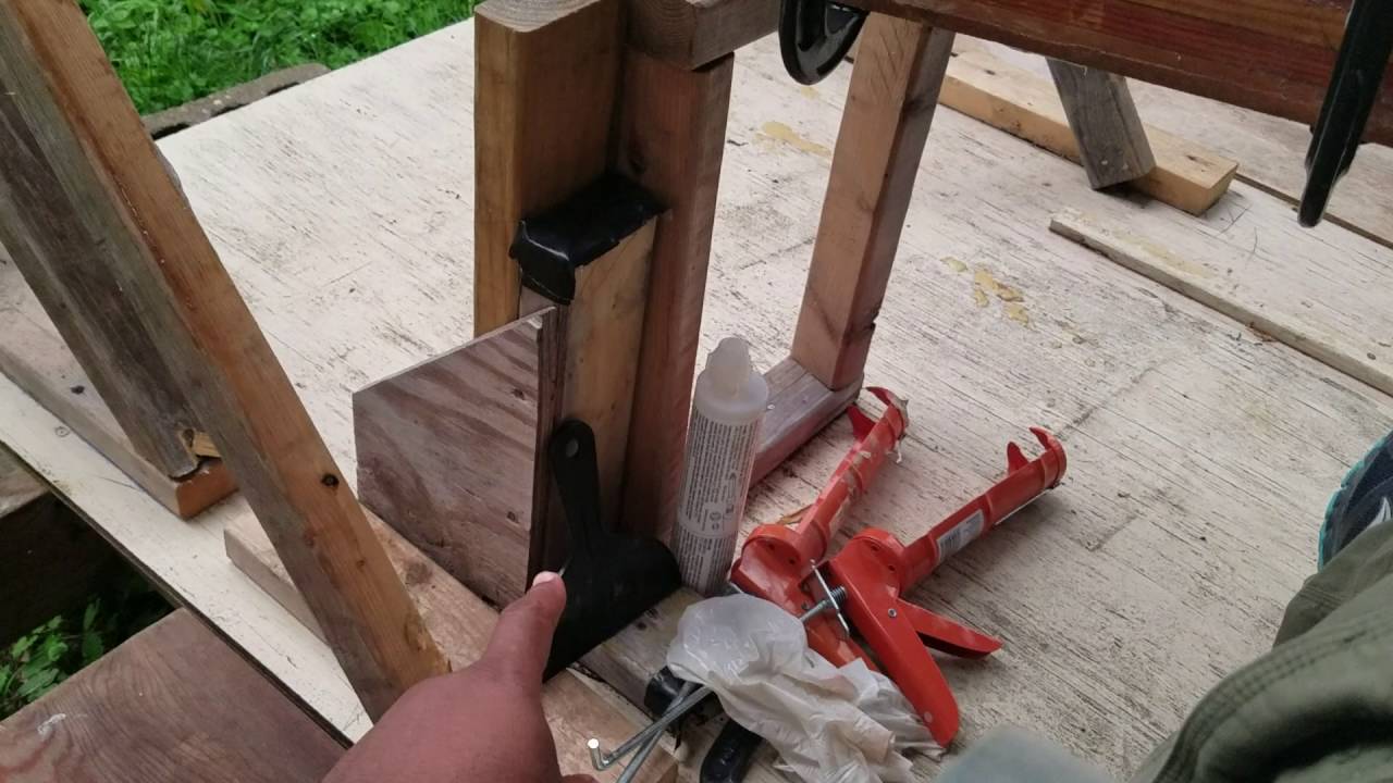 No umbrella drinks here, just epoxy and clamps.