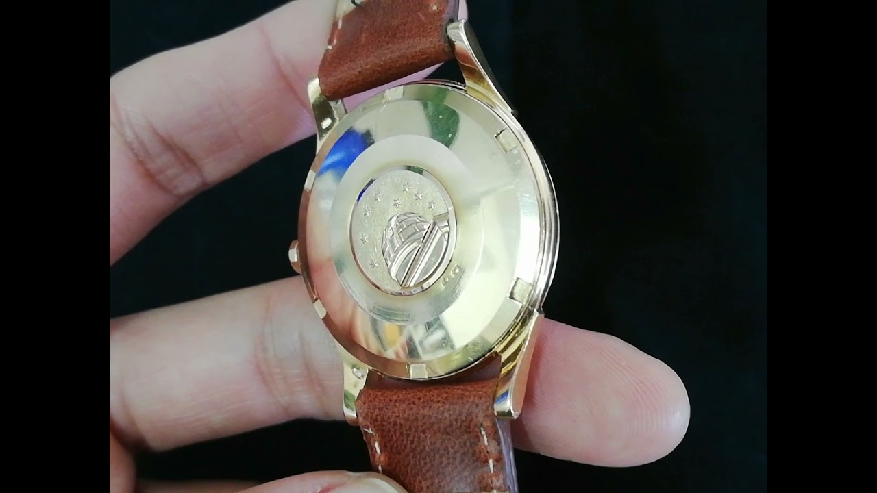 Omega Constellation Ref 14381 18k Solid Gold case and Pie Pan dial