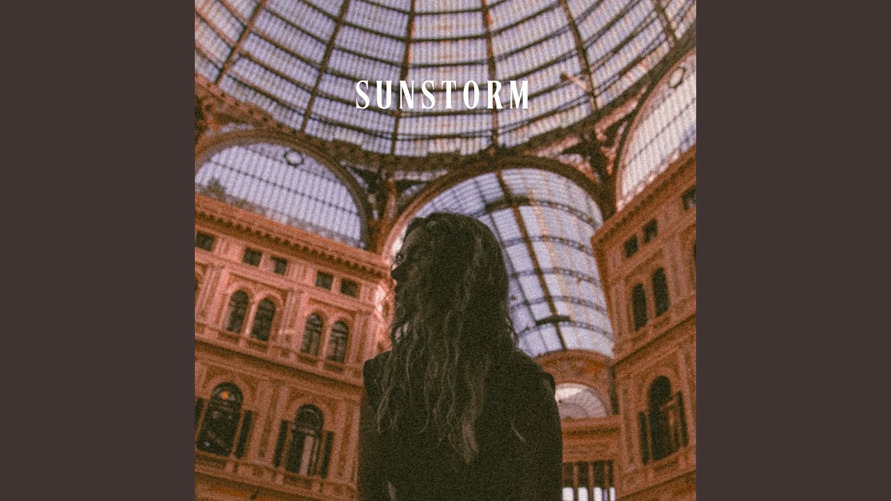 在 YouTube 上觀看「Sunstorm」