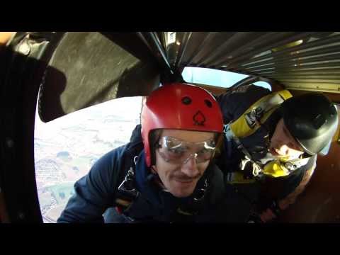Video: Hvordan Hoppe Med Fallskjerm I PUBG