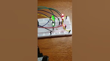 Dado Eletrônico com Acelerometro e Sensor Touch na Freedom KL25Z