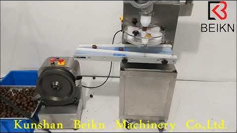Coconuts ball making machine, energy ball maker date ball forming machine