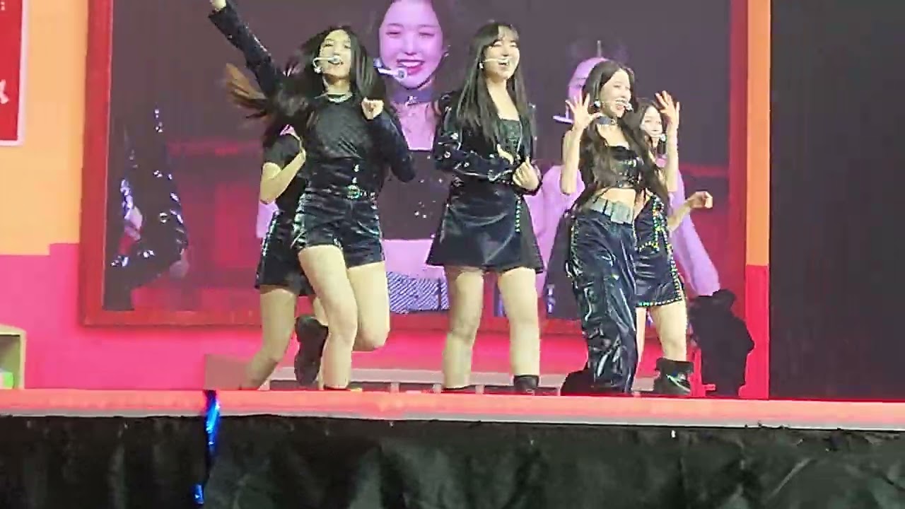 아이브 - 인트로 랜덤댄스 퀴즈 (1일차 팬콘:230211)