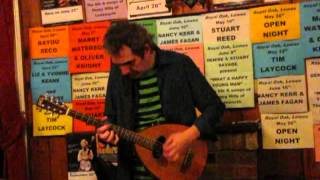 Video thumbnail of "JEZ LOWE Spitting Cousins - Royal Oak Folk Lewes"