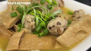 PORK TROTTER AND BAMBOOSHOOT SOUP- / CANH MĂNG MÓNG GIÒ